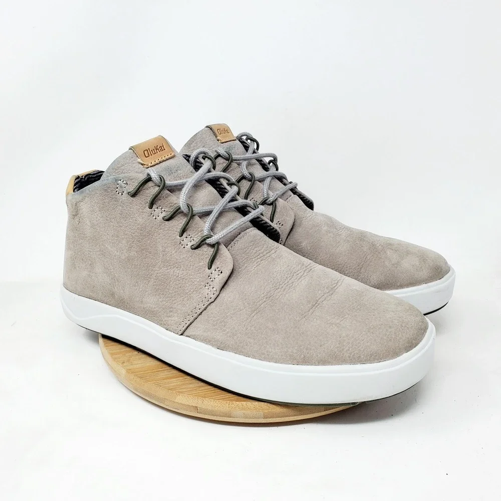 Olukai Nana Hele Boots Mens 9 Grey Nubuck Leather Classic Chukka Sneaker Shoes